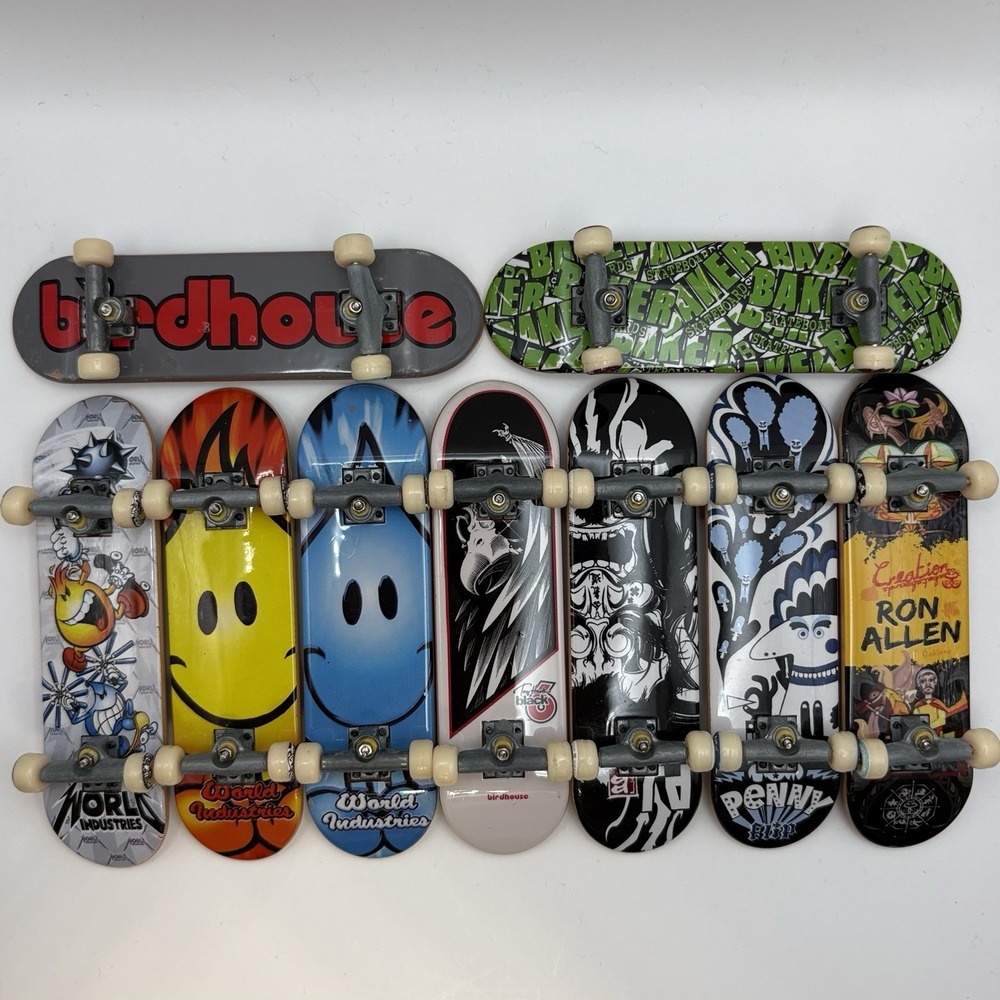 Tech Deck Fingerboard Lot of 10 World Industries Birdhouse Baker Penny + More